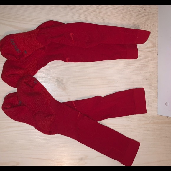 Nike cleats and socks - Picture 5 of 6